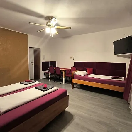 U Jezu - Homestay *